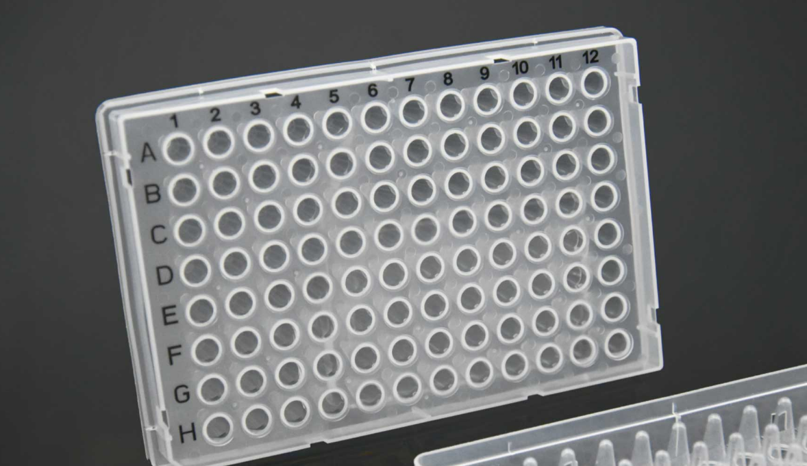 100μL 全裙边 96孔PCR板